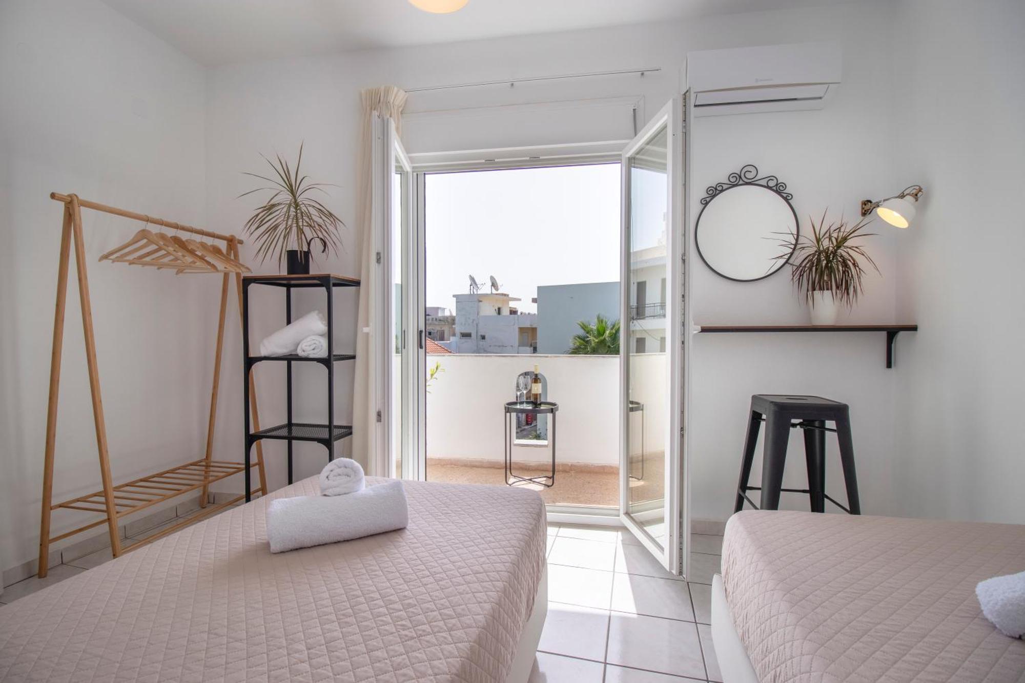 Babilia Central Appartment Suites Limenas Hersonisou Hersonissos  Exterior foto